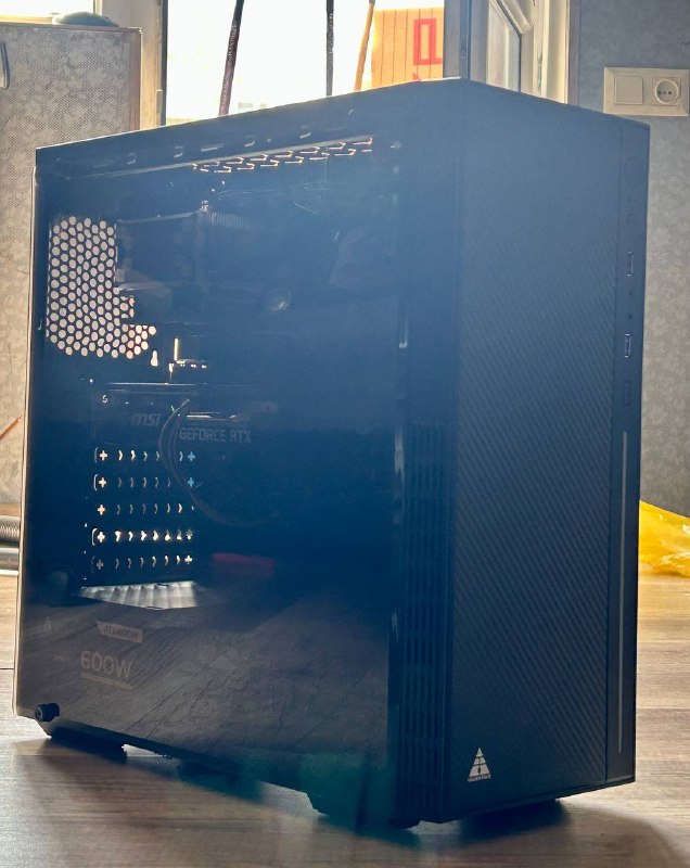 ПК с i5 12400f, RTX 3050, 750 GB SSD, 16 GB RAM 4