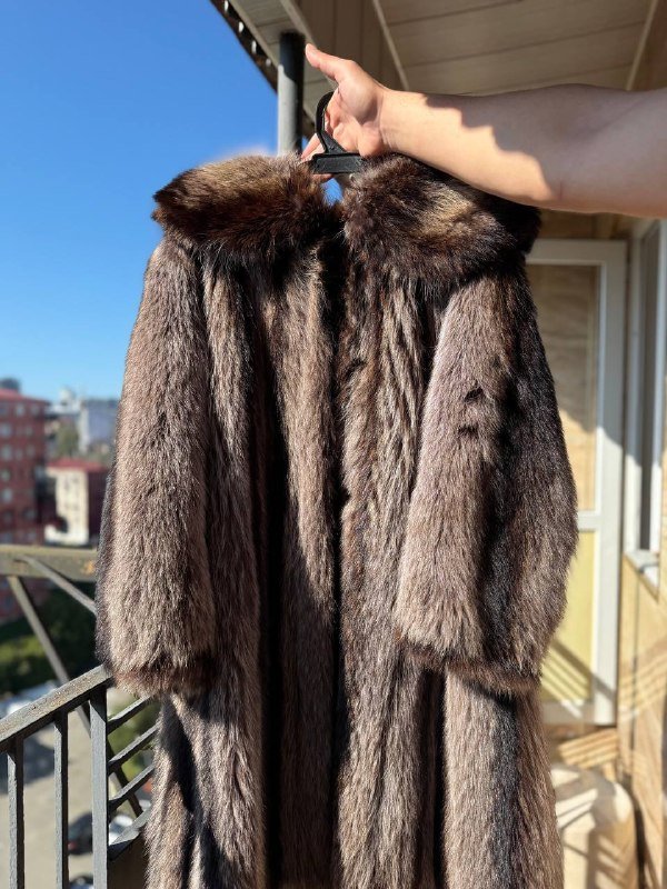 Шуба из натурального меха лисы