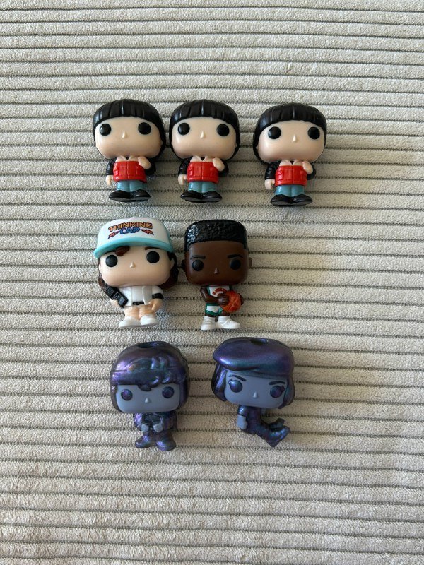 Фигурки киндер джой Очень странные дела Stranger things