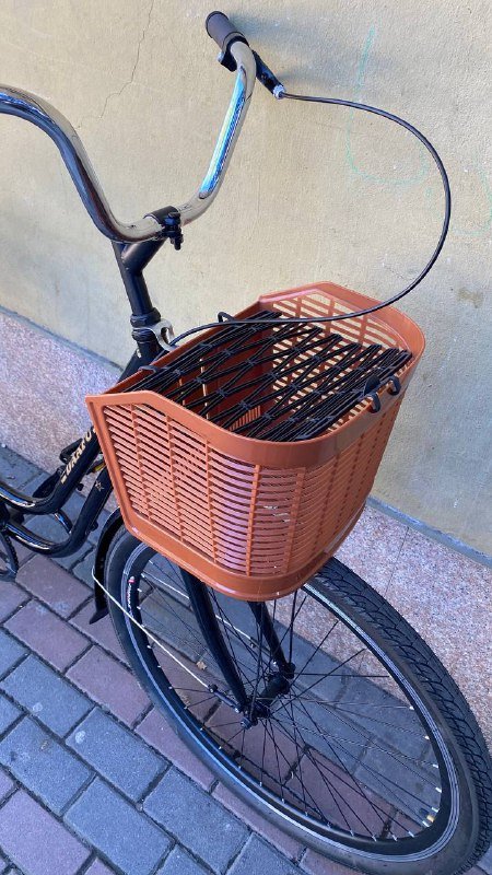 Городской велосипед с корзинкой и багажником 3