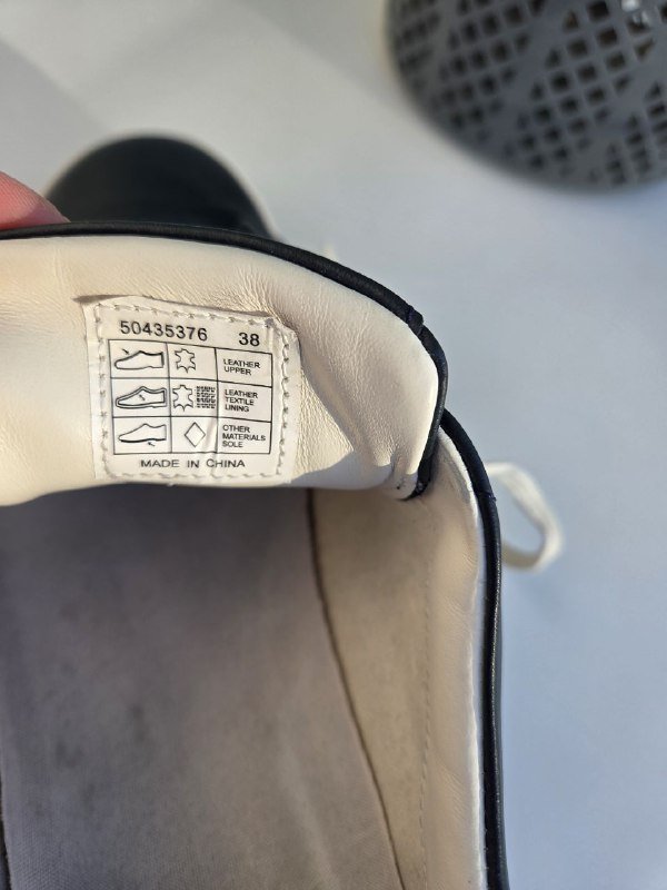 Кожаные кеды Hugo Boss, размер 38 4