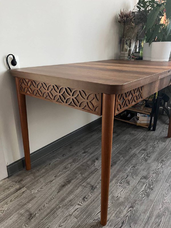 Обеденный стол раскладной