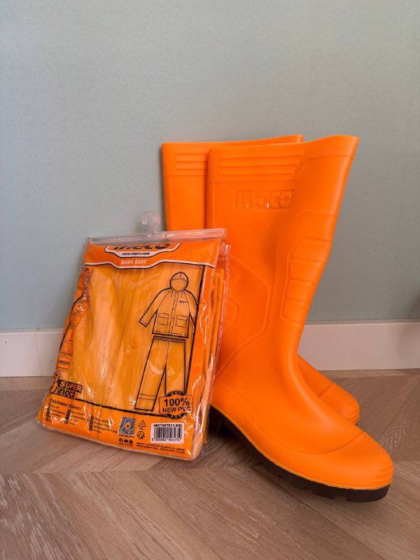 Непромокаемый костюм для работы и туризма, сапоги 40, плащ и брюки XL