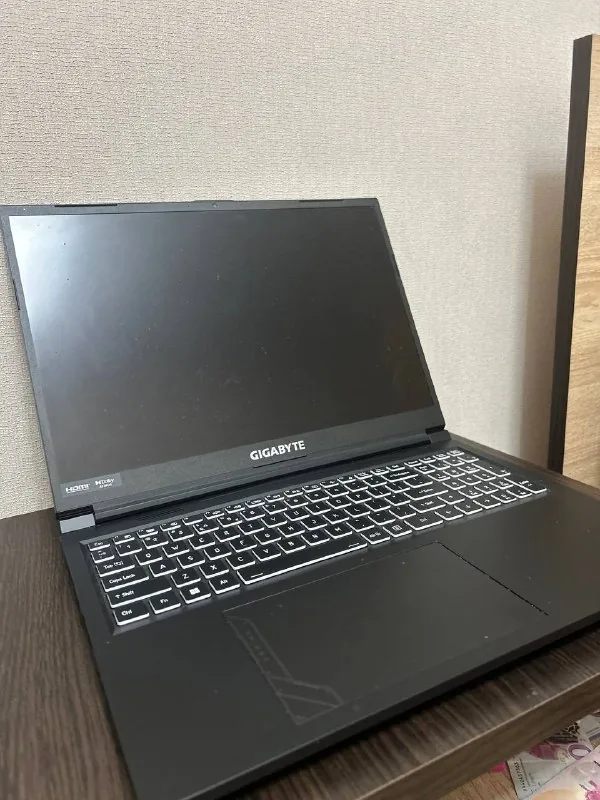 Ноутбук Gigabyte G6 KF 2024 1
