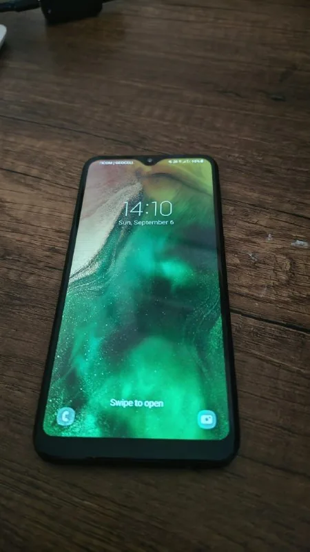 Samsung Galaxy A20e 1