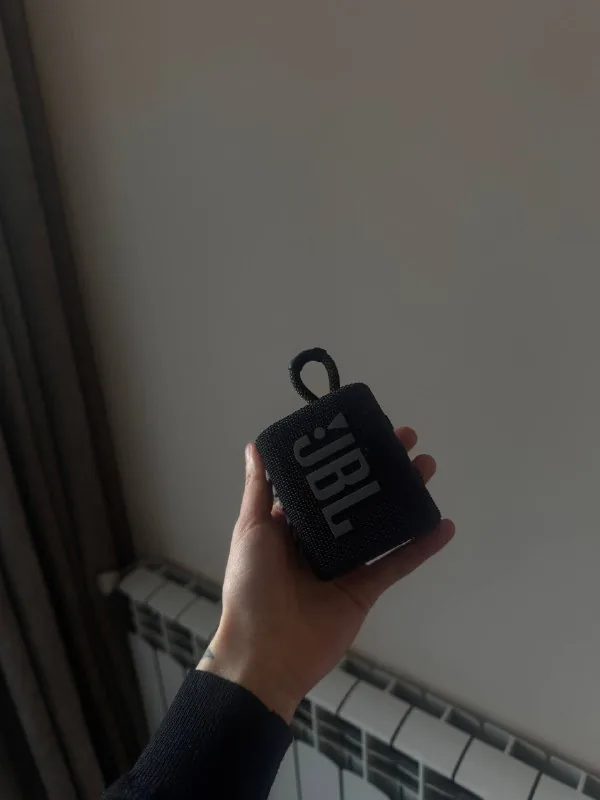 Портативная Bluetooth колонка JBL