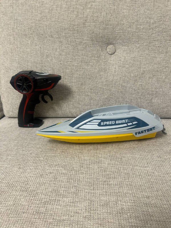 Катер на радиоуправлении для детей