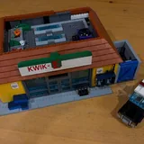 Lego 71016 The Kwik-E-Mart 1