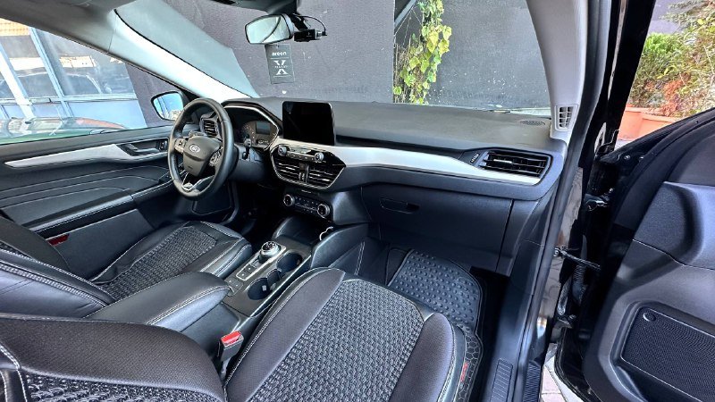 Ford Escape 1.5 Turbo ecoboost SE AWD 2022 4