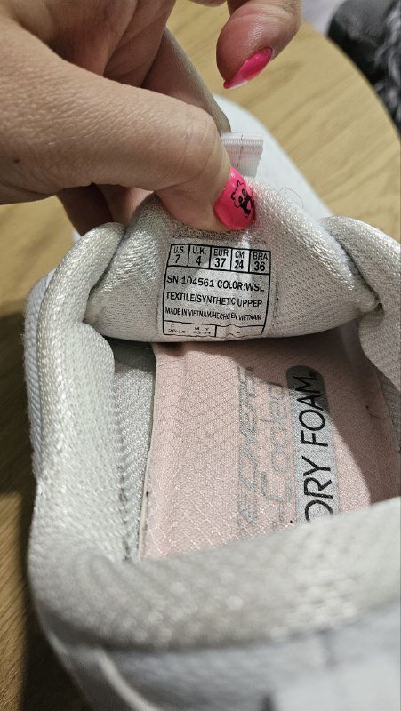 Женские кроссовки Sketchers размер 37 белые 3