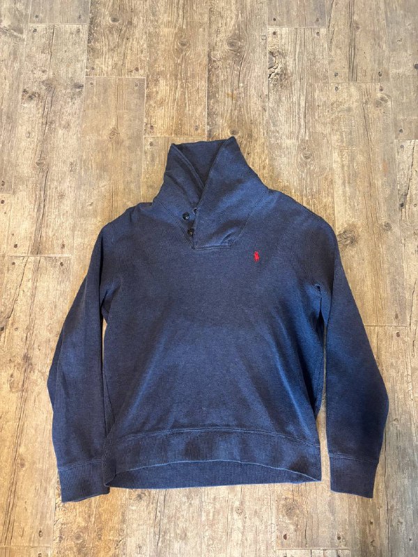Флиска Berghaus, футболка Rolling Stones, футболка Adidas, футболка The North Face, кофта Ralph Lauren, худи The Exorcist, свитшот Joker, свитшот Star Wars, рубашка Mammut, худи Vans 5