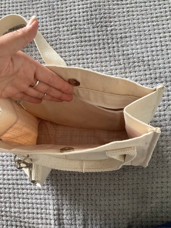 Сумочка бежевая  новая 2