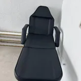 Кушетка для салона красоты 2