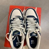 Кроссовки Nike 2