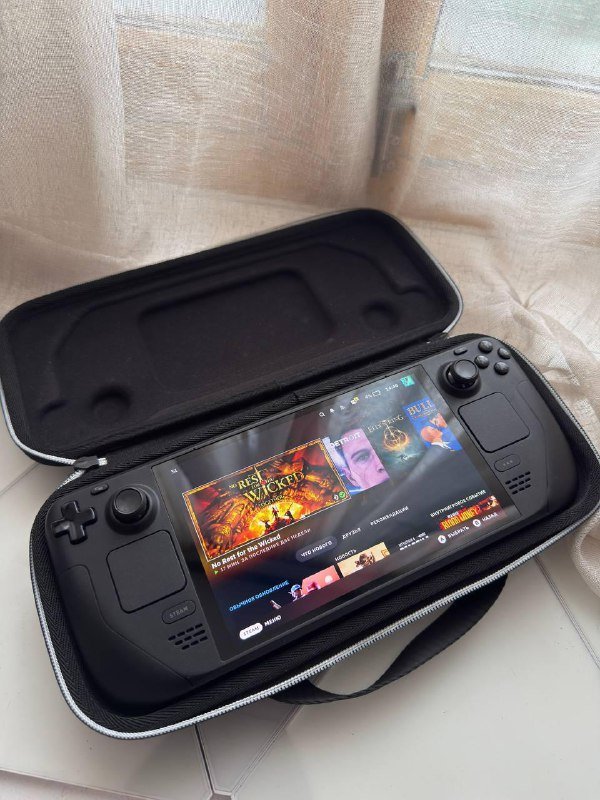 Steam Deck OLED 512 GB, оригинальный кейс, зарядное устройство