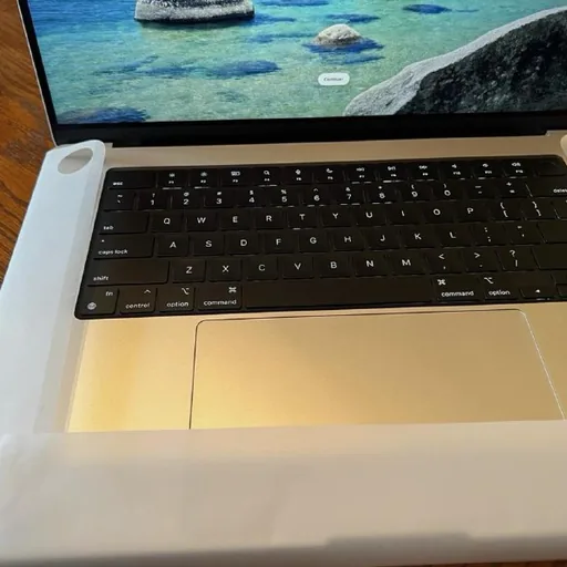 Apple MacBook Pro 16-inch M4 Pro