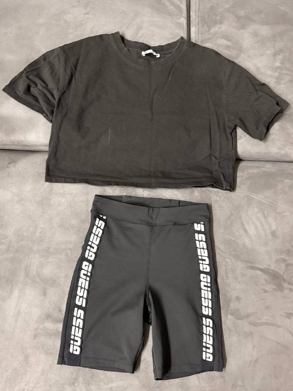 Топ Zara S, велосипедки Guess XS