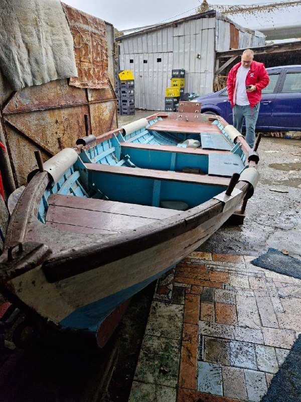 Деревянная лодка 4.55х1.50