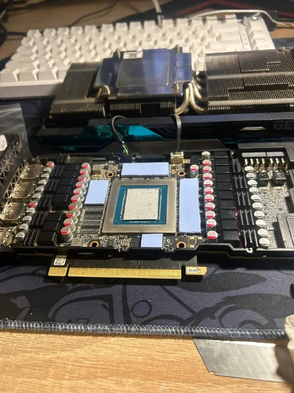 Видеокарта Zotac RTX 3080 AMP Holo 10G 1