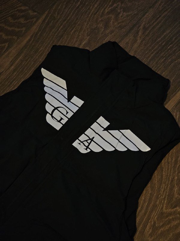 Polo, Canada goose, Dior, LV, Gucci, Burberry jackets