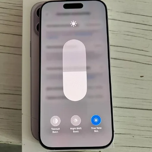 Apple iPhone 17, кабель, адаптер