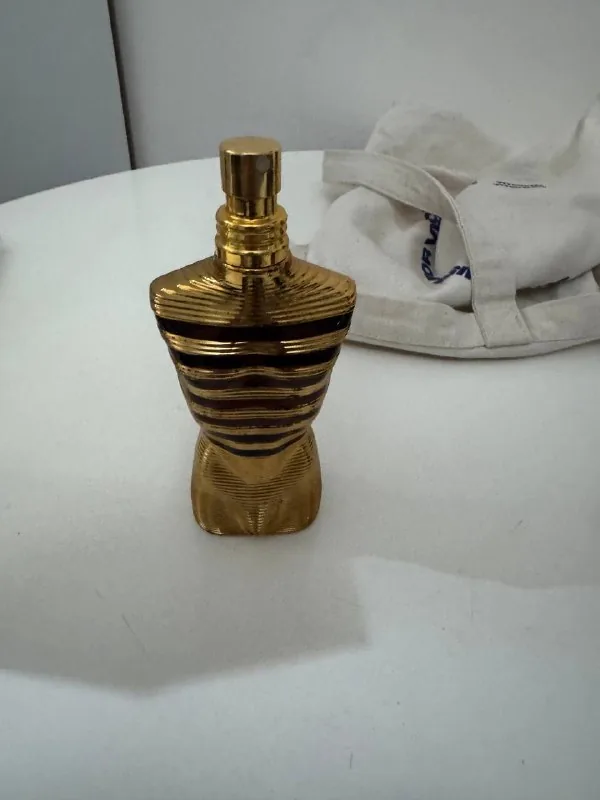 Парфюм Jean Paul Gaultier Le Male Elixir, Hugo Boss Bottled, кроссовки Nike Black Panda 1