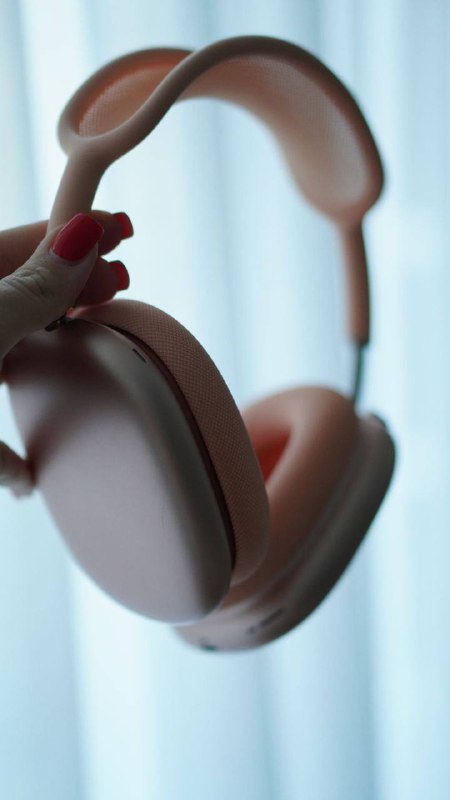 AirPods Max в идеальном состоянии