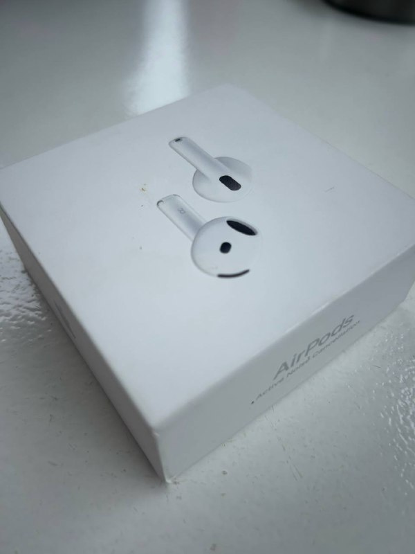 AirPods 4 с шумоподавлением 2