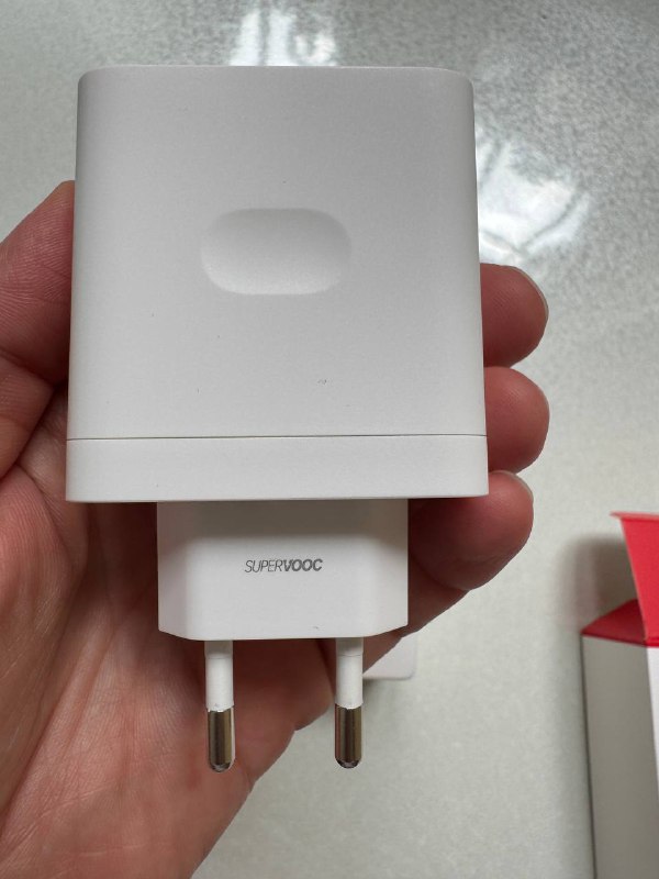 Зарядное устройство OnePlus SuperVooc 100W с кабелем 2