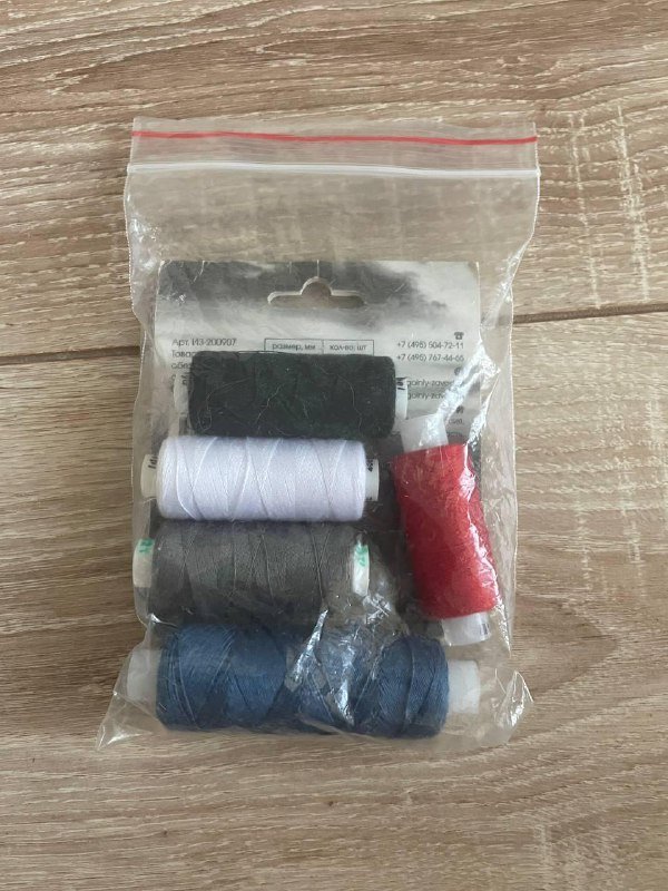 Наклейки божьи коровки, скотч, циркуль, нитки, кашпо, изделия из глины, крючки, браслет, ватные диски 5