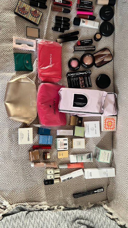 Косметика и парфюм оригинал новые