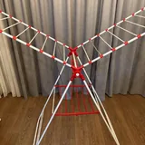 Сушилка для вещей с прищепками 3