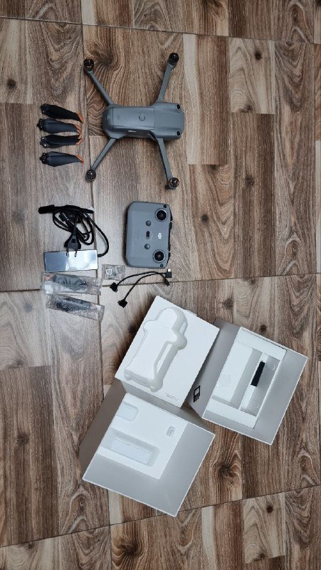 Дрон DJI Air 2s с пультом, батареей и запасными лопастями 6