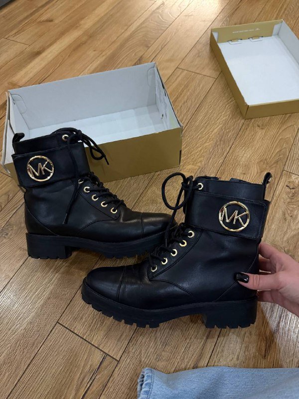 Женские ботинки Michael Kors 36 размер 3