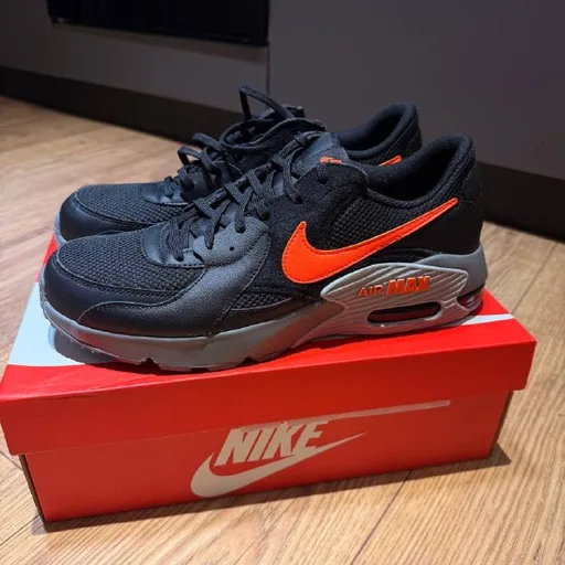 Кроссовки Nike Air Max Excee