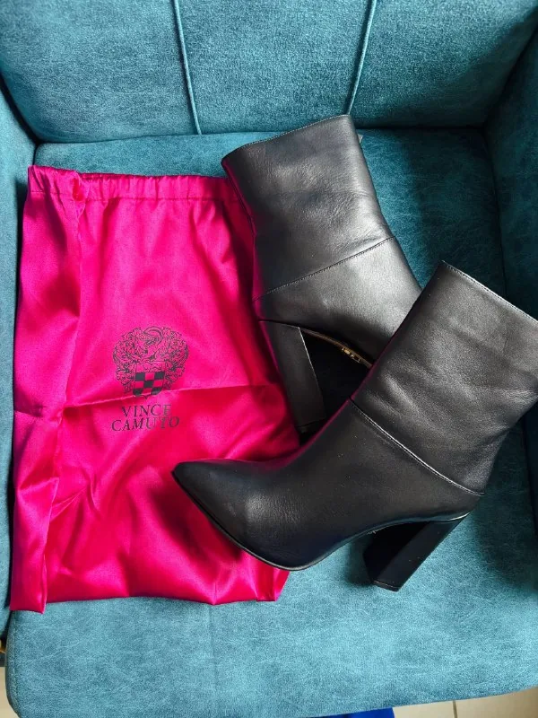 Сапожки новые кожа, Vince Camuto 1