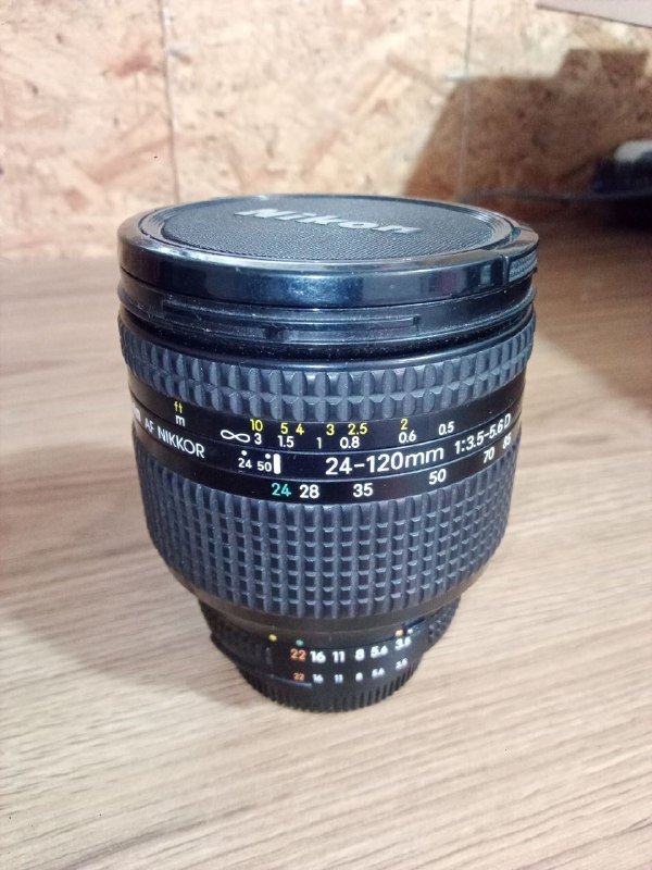 Nikon D3300, Nikon D3100, Nikkor 24-120 объектив, вспышка Mike 910 5