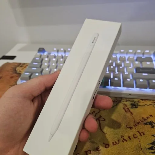 Apple Pencil USB-C stylus
