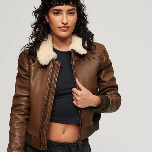 Кожаная утепленная куртка-бомбер Superdry