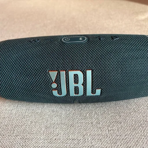 Портативная колонка JBL Charge 5