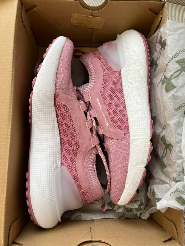 Кроссовки Puma Mayze, Кроссовки Under Armour 5
