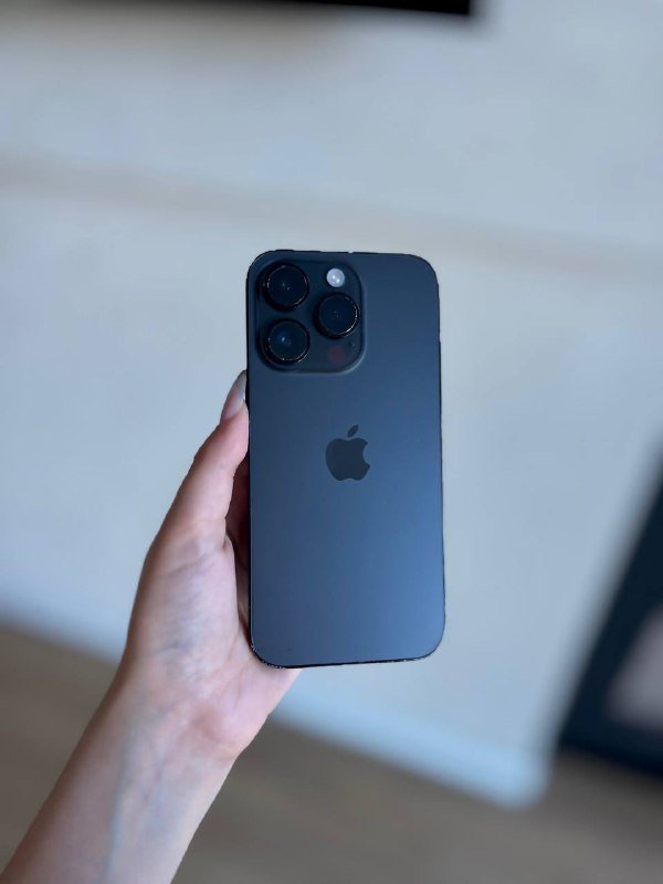 iPhone 14 Pro, iPhone 12, Apple Pencil 2 3