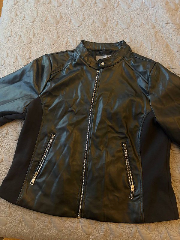 Женская кожаная куртка XL