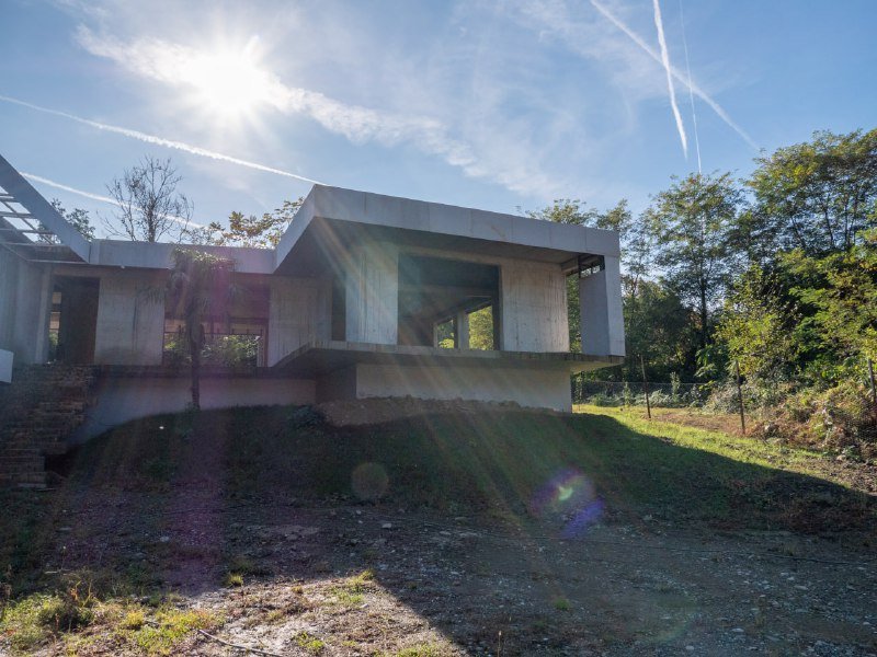 Монолитный дом и участок в Орта Батуми 6