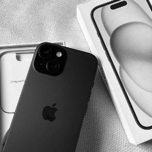 iPhone 15