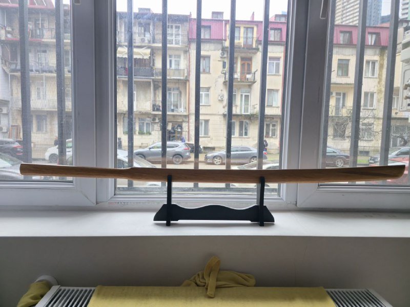 Деревянная катана из красного дуба