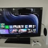 Xbox Series S 512GB, геймпад, провода, коробка, держатель 1