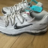 Мужские кроссовки Nike US 10.5 / EUR 44.5 6