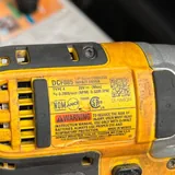 DeWALT DCF885 импакт, аккумулятор, зарядник 8