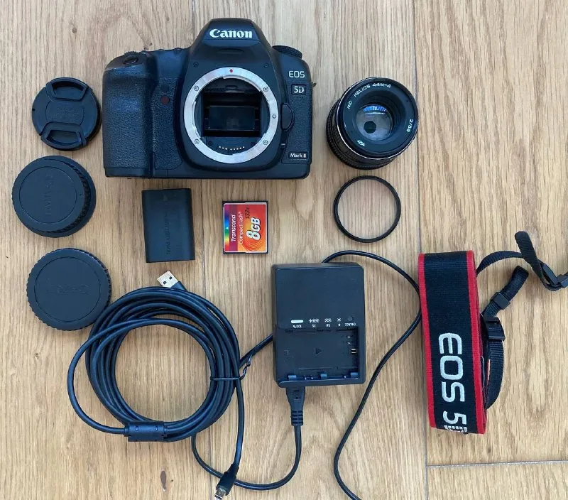 Canon 5D Mark II камера с объективом и аксессуарами 1